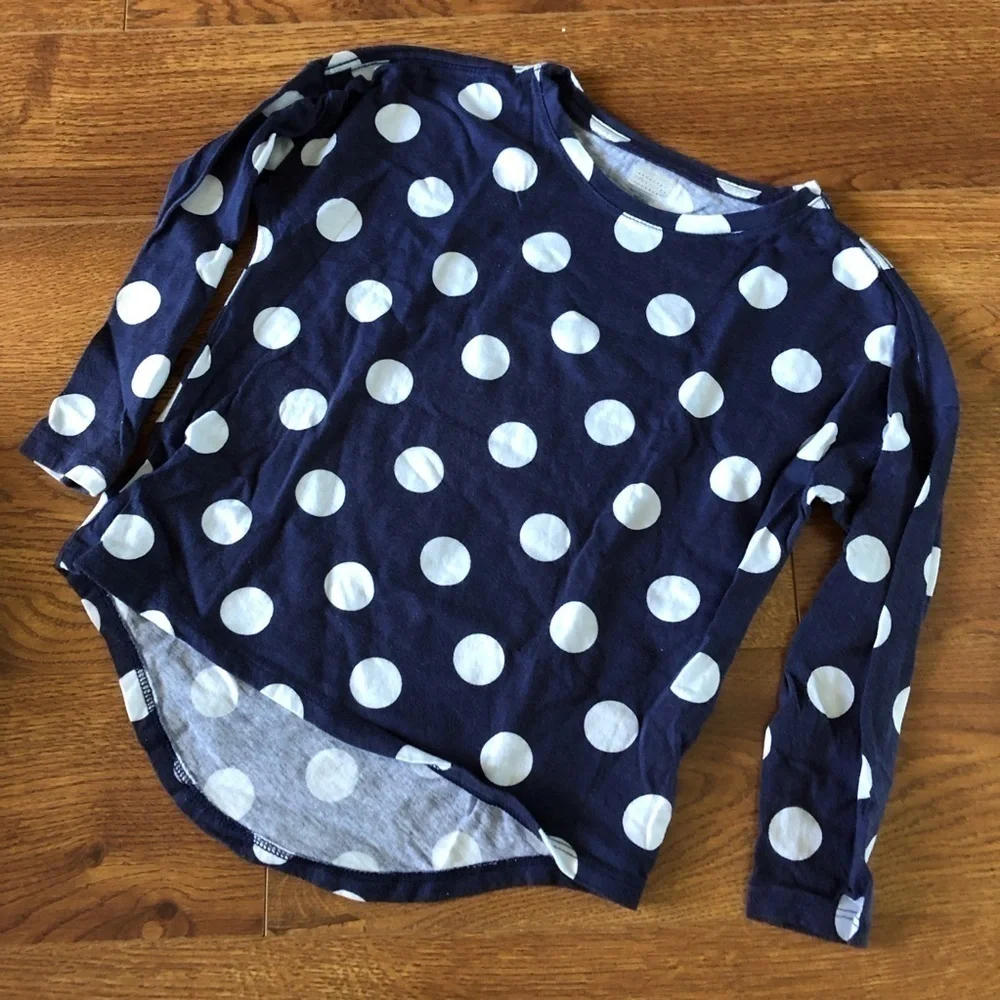Old Navy blue & white polka dot softest tee Long sleeve cotton shirt in size XS